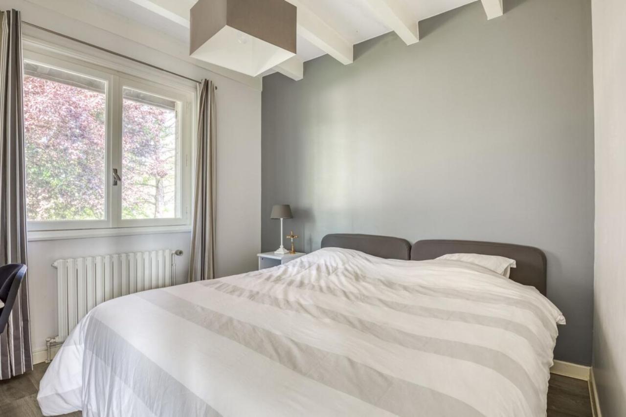 Family Villa At 1H15 From Lyon Precieux Luaran gambar