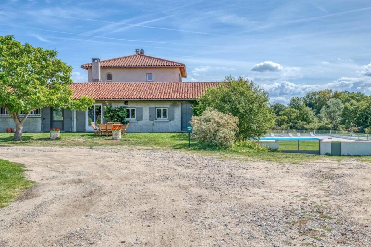 Family Villa At 1H15 From Lyon Precieux Luaran gambar